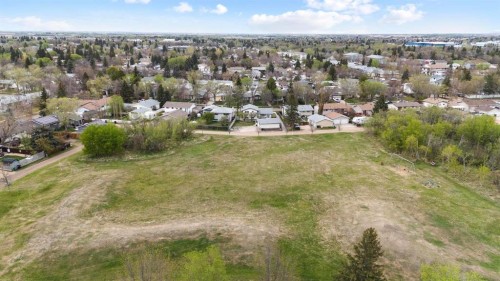 6121 39 Avenue, Camrose, AB - Outdoor With View