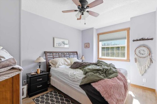 B59 Cottage Crescent, Golden Days, AB - Indoor Photo Showing Bedroom