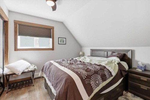 B59 Cottage Crescent, Golden Days, AB - Indoor Photo Showing Bedroom