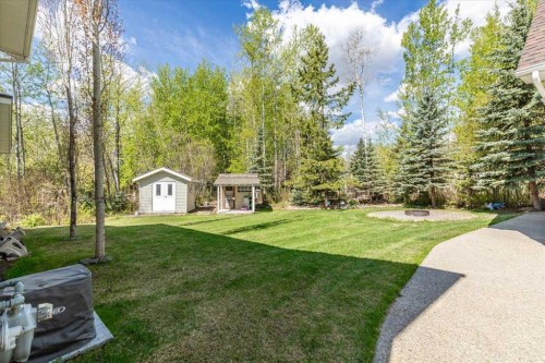 B59 Cottage Crescent, Golden Days, AB - Outdoor