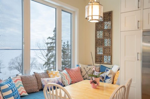 642 Cedar Way, Rural Camrose County, AB - Indoor