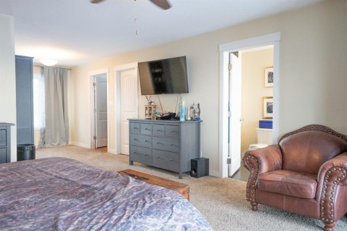 642 Cedar Way, Rural Camrose County, AB - Indoor Photo Showing Bedroom