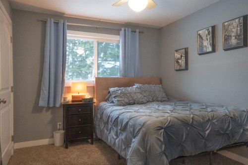 642 Cedar Way, Rural Camrose County, AB - Indoor Photo Showing Bedroom