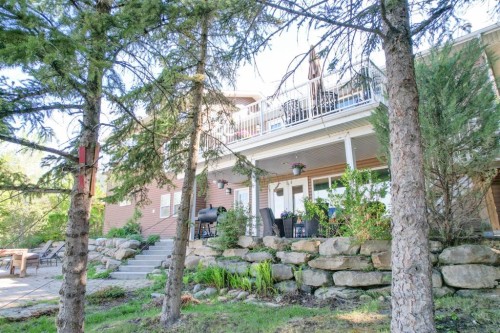 642 Cedar Way, Rural Camrose County, AB - Outdoor