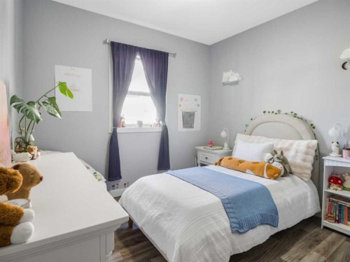 3541 44 Avenue, Red Deer, AB 