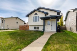 4458 54A Avenue Innisfail, AB T4G 1Y3