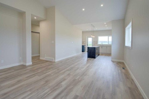 20 Ian Way, Sylvan Lake, AB - Indoor