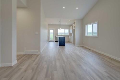 20 Ian Way, Sylvan Lake, AB - Indoor