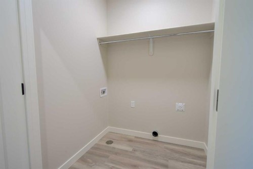 20 Ian Way, Sylvan Lake, AB - Indoor Photo Showing Other Room