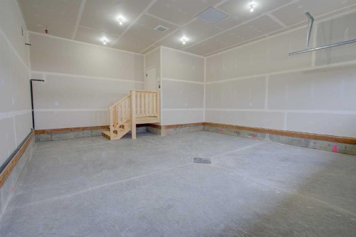 20 Ian Way, Sylvan Lake, AB - Indoor Photo Showing Other Room
