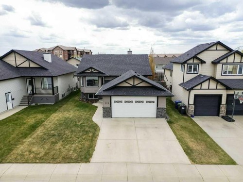 179 Issard Close, Red Deer, AB - Outdoor With Facade