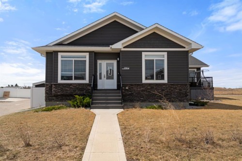 2304 62 Street  Camrose, AB T4V 5J8