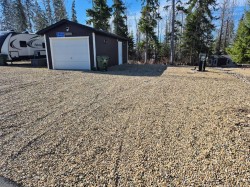 48B-10032 Township Road 422 Rural Ponoka County, AB T4J 1V9