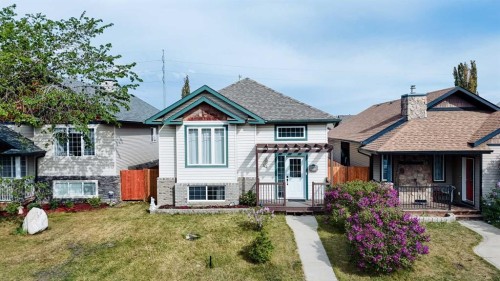 44 White Avenue, Red Deer, AB - Outdoor With Facade