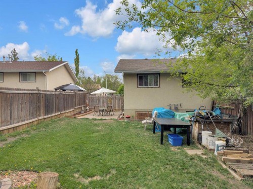 64 Sylvan Drive, Sylvan Lake, AB - Outdoor