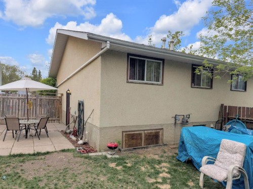 64 Sylvan Drive, Sylvan Lake, AB - Outdoor With Exterior
