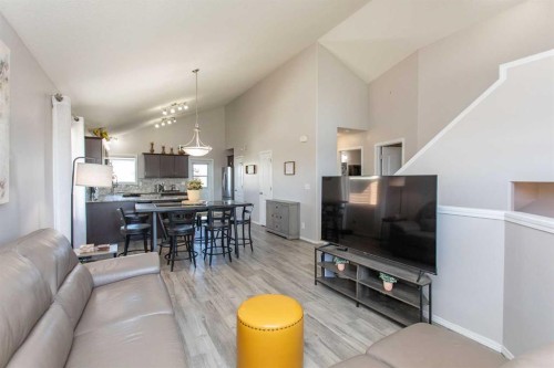 242 Viscount Drive, Red Deer, AB - Indoor Photo Showing Living Room