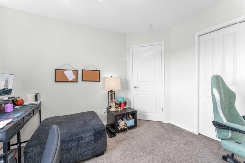 22 Hawthorn Place, Sylvan Lake, AB - Indoor