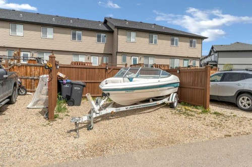 22 Hawthorn Place, Sylvan Lake, AB - Outdoor With Exterior