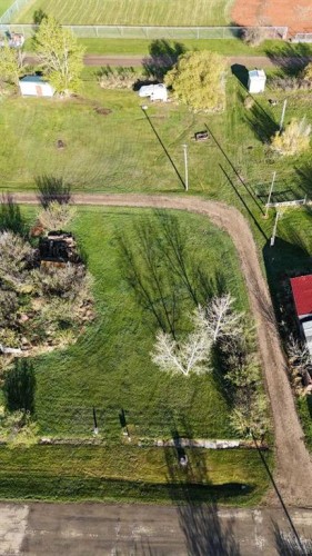 26-2Nd Street, Gadsby, AB 