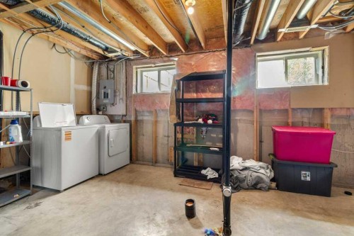1816 26 Avenue, Delburne, AB - Indoor Photo Showing Laundry Room