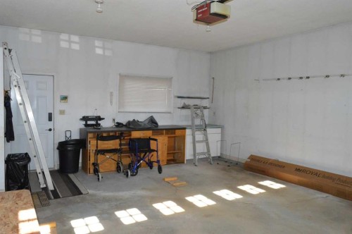 4826 58 Street, Killam, AB - Indoor