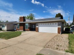 4926 58 Street  Killam, AB T0B 2L0