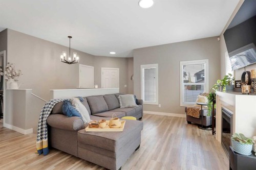 68 Windermere Close, Red Deer, AB - Indoor Photo Showing Living Room