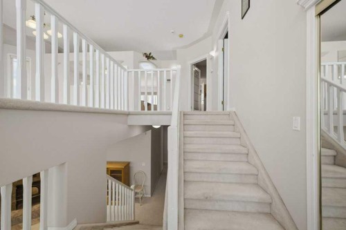 54 Lord Close, Red Deer, AB - Indoor Photo Showing Other Room