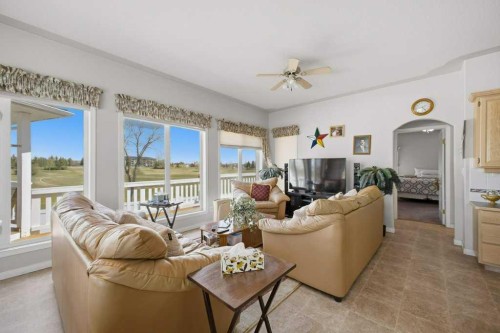54 Lord Close, Red Deer, AB - Indoor Photo Showing Living Room
