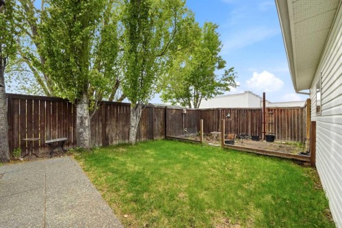 76 Dixon Crescent, Red Deer, AB - Outdoor
