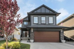 138 Lalor Drive Red Deer, AB T4R 0R5