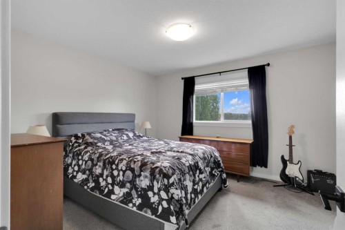 68 Ireland Crescent, Red Deer, AB 