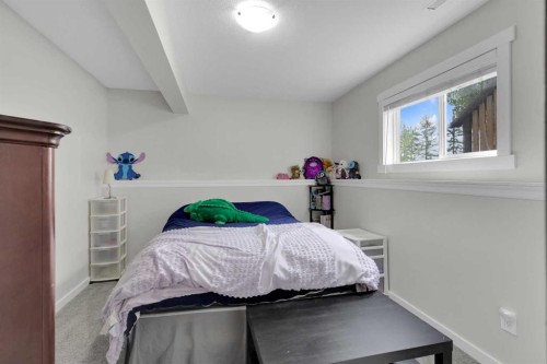 68 Ireland Crescent, Red Deer, AB 