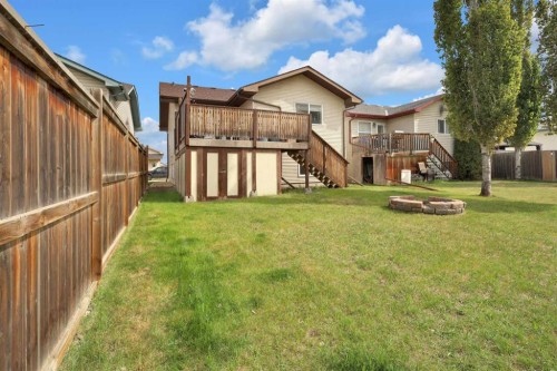 68 Ireland Crescent, Red Deer, AB 