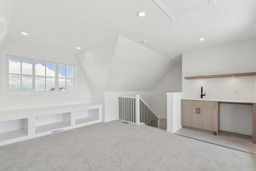 93 Bartlett Way Se, Calgary, AB - Indoor Photo Showing Other Room