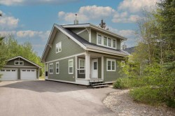 241 Canal Street Rural Ponoka County, AB T4L 2N3