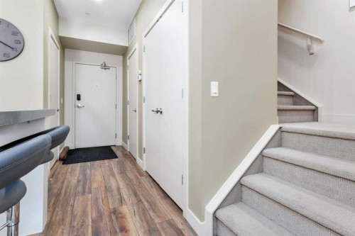 5131-2660 22 Street, Red Deer, AB - Indoor Photo Showing Other Room