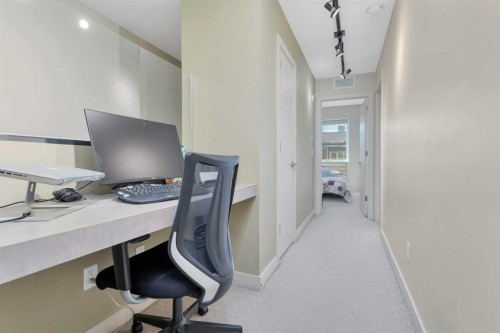 5131-2660 22 Street, Red Deer, AB - Indoor Photo Showing Office
