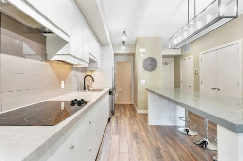 5131-2660 22 Street, Red Deer, AB - Indoor Photo Showing Kitchen With Upgraded Kitchen