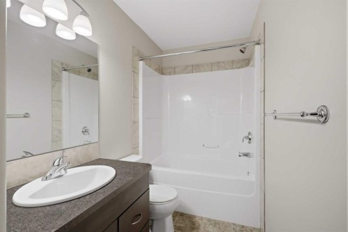 27 Windermere Close, Red Deer, AB 