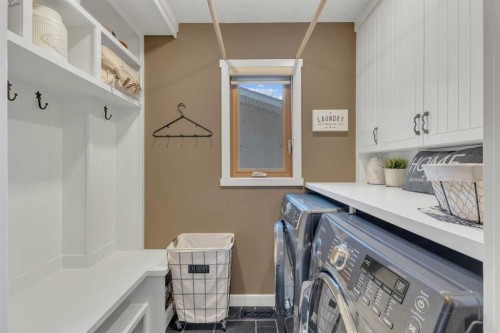 3520 44A Avenue, Red Deer, AB - Indoor Photo Showing Laundry Room