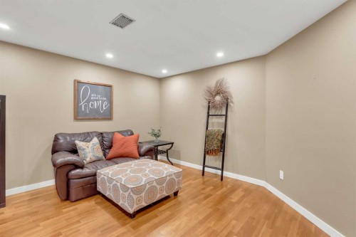 3520 44A Avenue, Red Deer, AB - Indoor