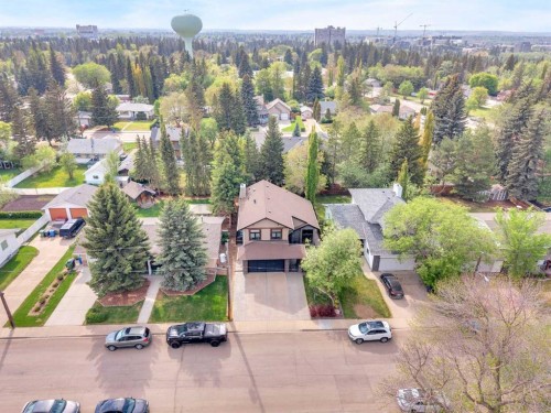 3520 44A Avenue, Red Deer, AB - Outdoor With View