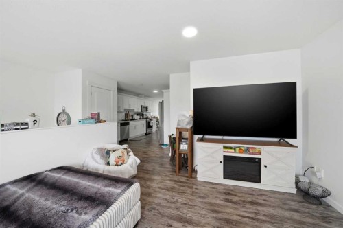 74 Ranchers Close, Lacombe, AB - Indoor Photo Showing Other Room