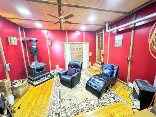 41004 Range Road 215, Rural Lacombe County, AB - Indoor