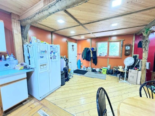 41004 Range Road 215, Rural Lacombe County, AB - Indoor Photo Showing Other Room