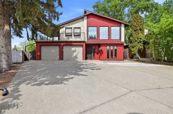 26 Gummow Close Red Deer, AB T4P 2M3