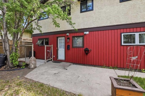 26 Gummow Close, Red Deer, AB - Outdoor