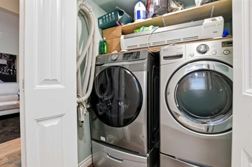 26 Gummow Close, Red Deer, AB - Indoor Photo Showing Laundry Room